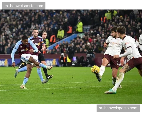 维拉防守结构紧凑度下降 伤病潮暴露阵容深度不足